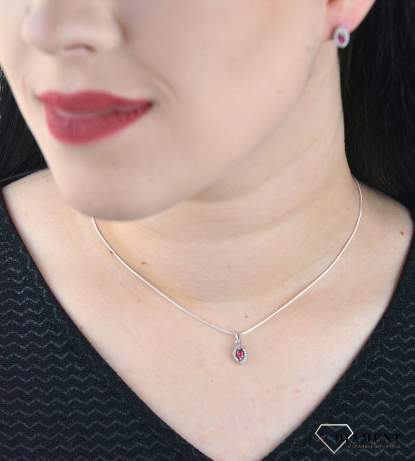 Srebrna zawieszka Apart łezka z cyrkonią AR012-5963.jpg