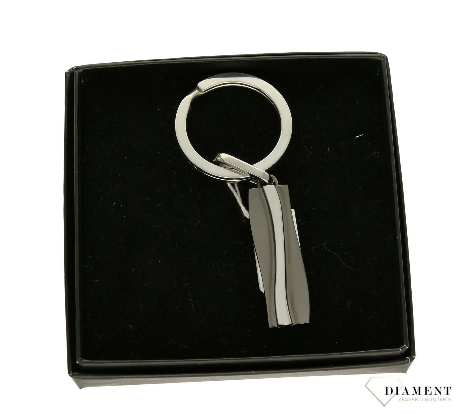 Brelok do kluczy Grawer gratis 'Napisz swój tekst'. Stalowy brelok do kluczy  AR012-8420. Brelok do kluczy w uniwersalnym kształcie idealny dla kobiety i mężczyzny. Wykonany ze stali w dwóch kolorach dzięki czemu wygląda inter.jpg