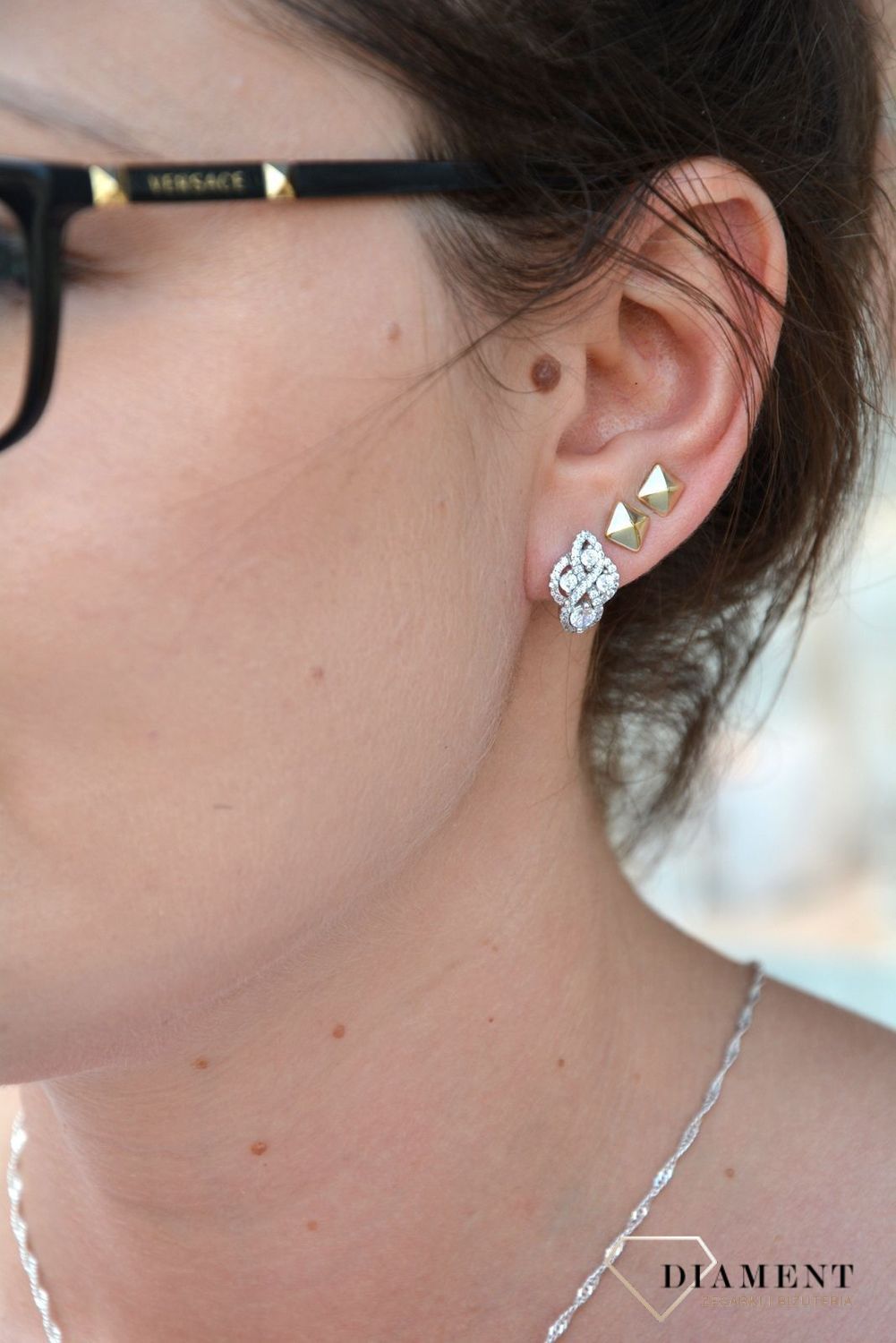 Srebrne kolczyki wzorzyste z cyrkonią AR013-2614.jpg