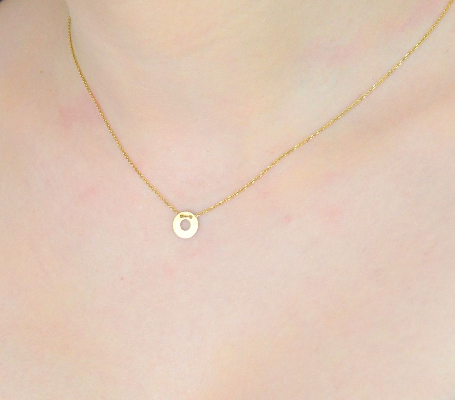 Naszyjnik zloty damski Apart celebrytka złota puste kółeczko AR013-3738.  Naszyjnik celebrytka kółeczko wykonany z 8-karatowego złota. 1.jpg