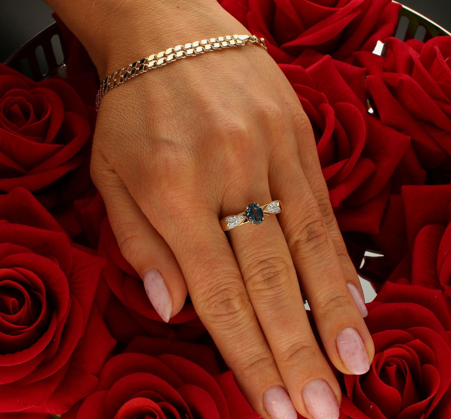 Pierścionek złoty Uniesiony Topaz London Blue i Diamenty 585 rozmiar 18 (4).jpg