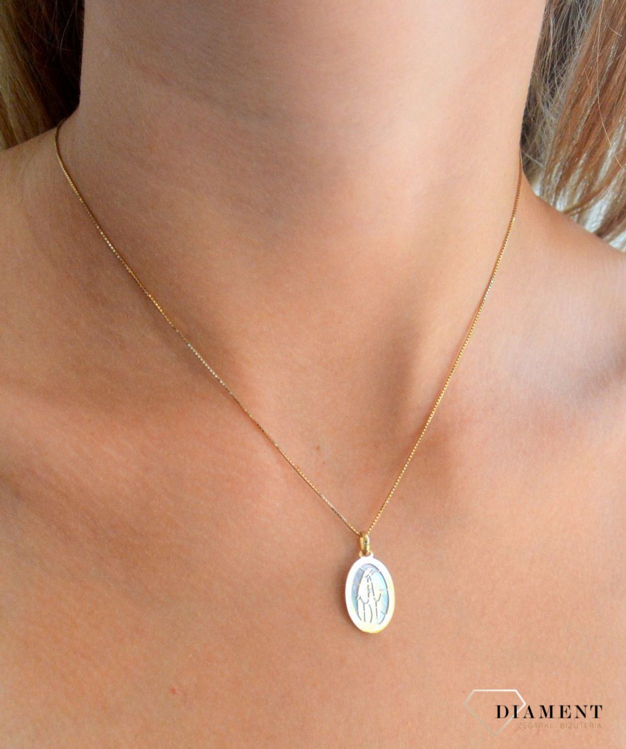 Złota zawieszka 585 medalik z masą perłową Matka Boska Niepokalana AR521-9624.jpg