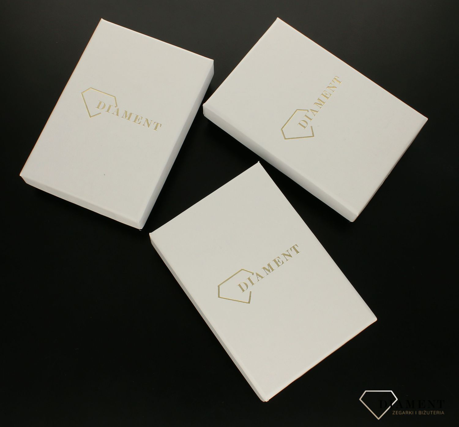 Złota zawieszka 333 supeł żółte i białe złoto AR522-0219.jpg