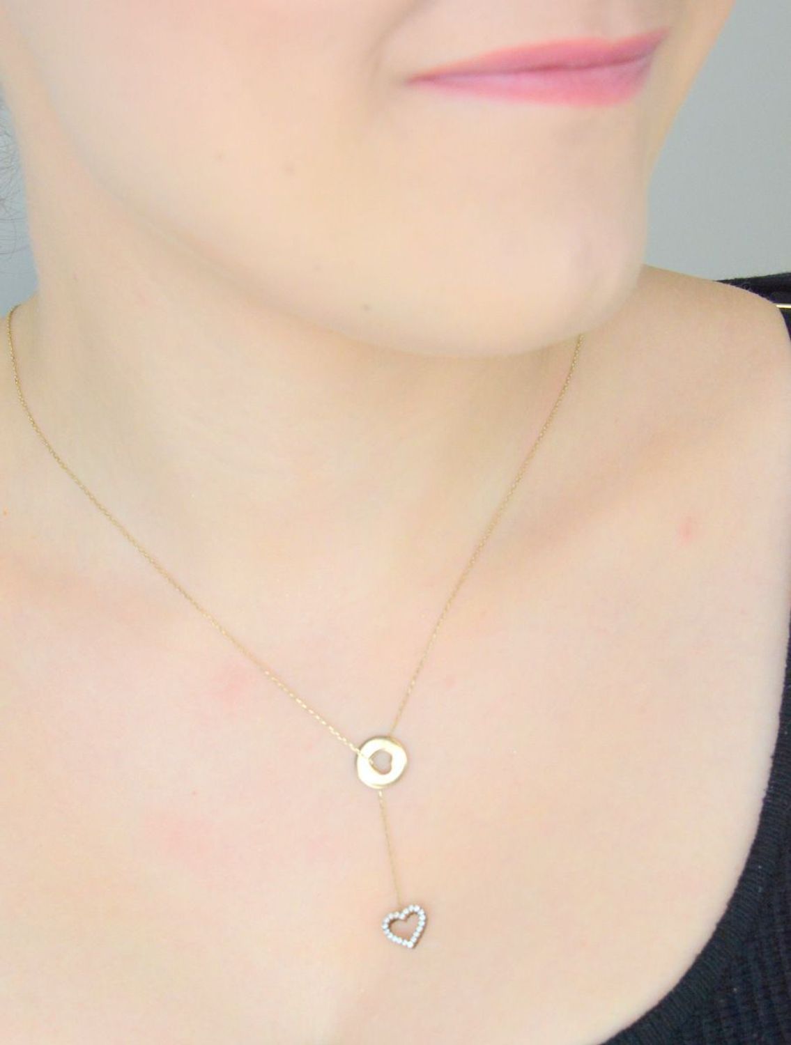 Złoty naszyjnik celebrytka krawatka z sercem AR522-0223.jpg