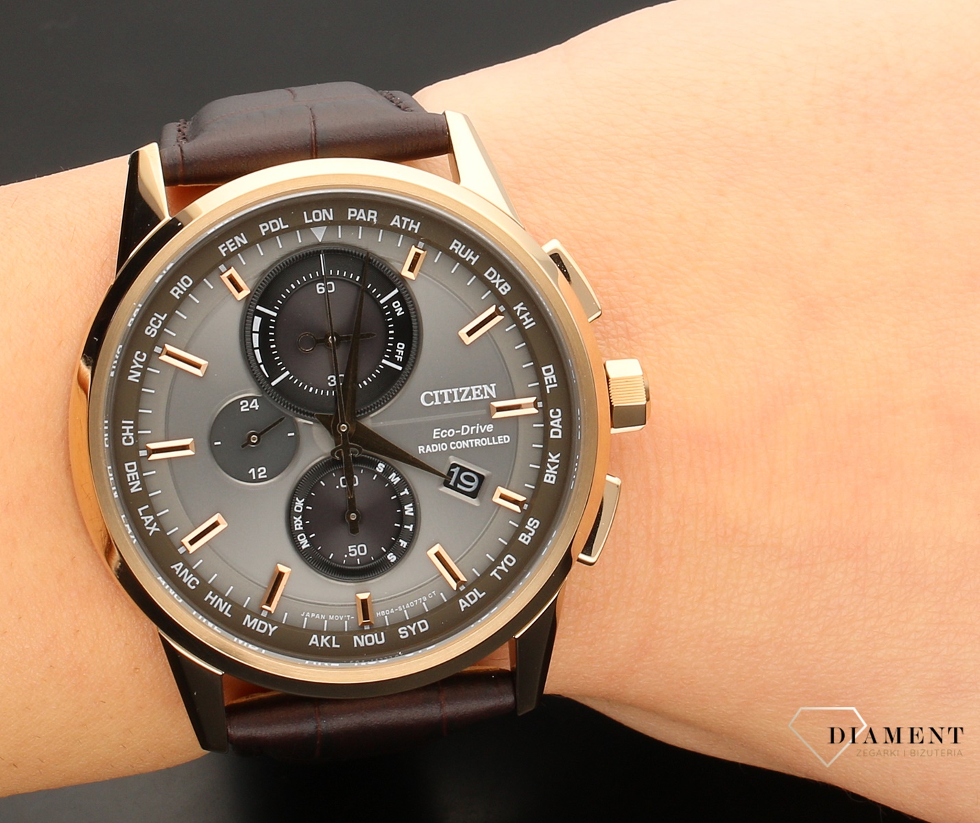 citizen eco drive radio controlled wrong time