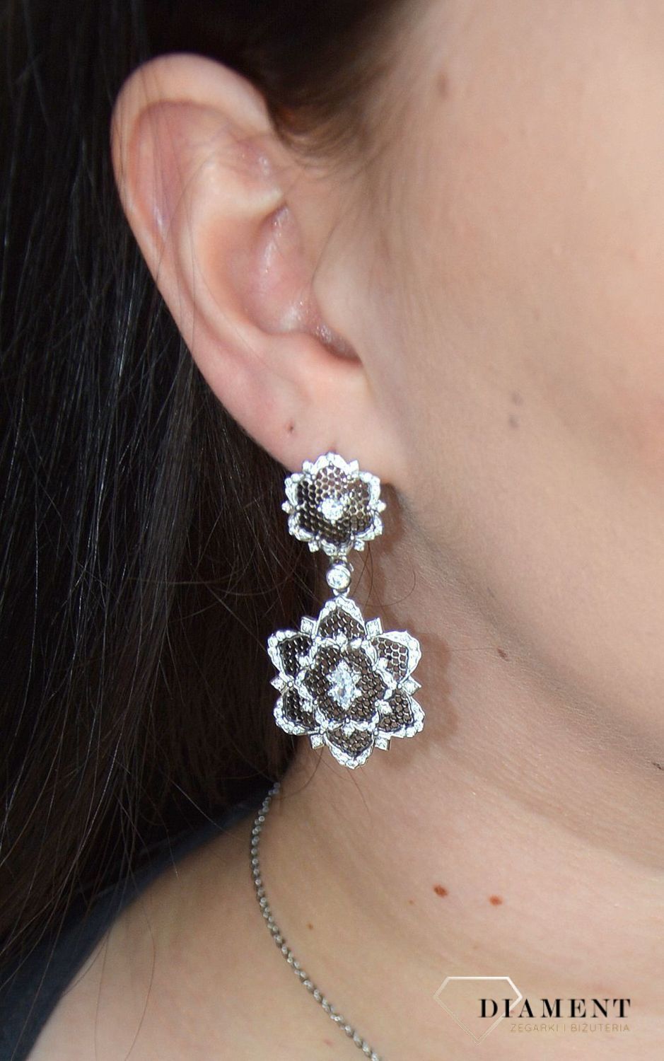 Kolczyki srebrne damskie ażurowy kwiat cyrkonie AZK000000-006.jpg