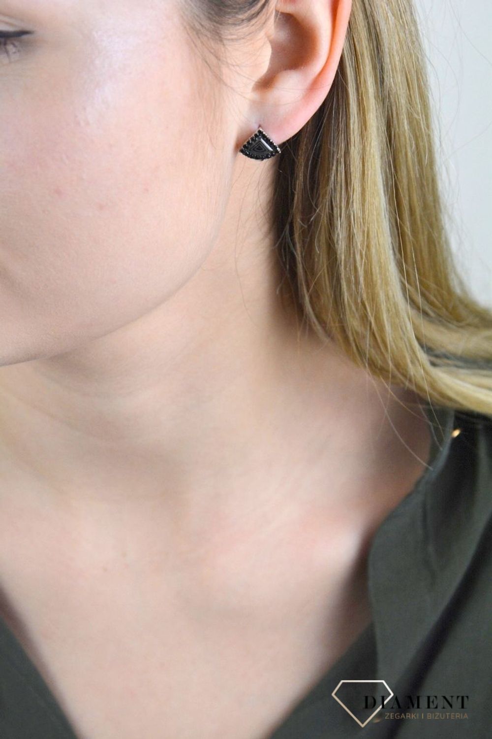 Kolczyki czarne cyrkonie AZK000000-168.jpg