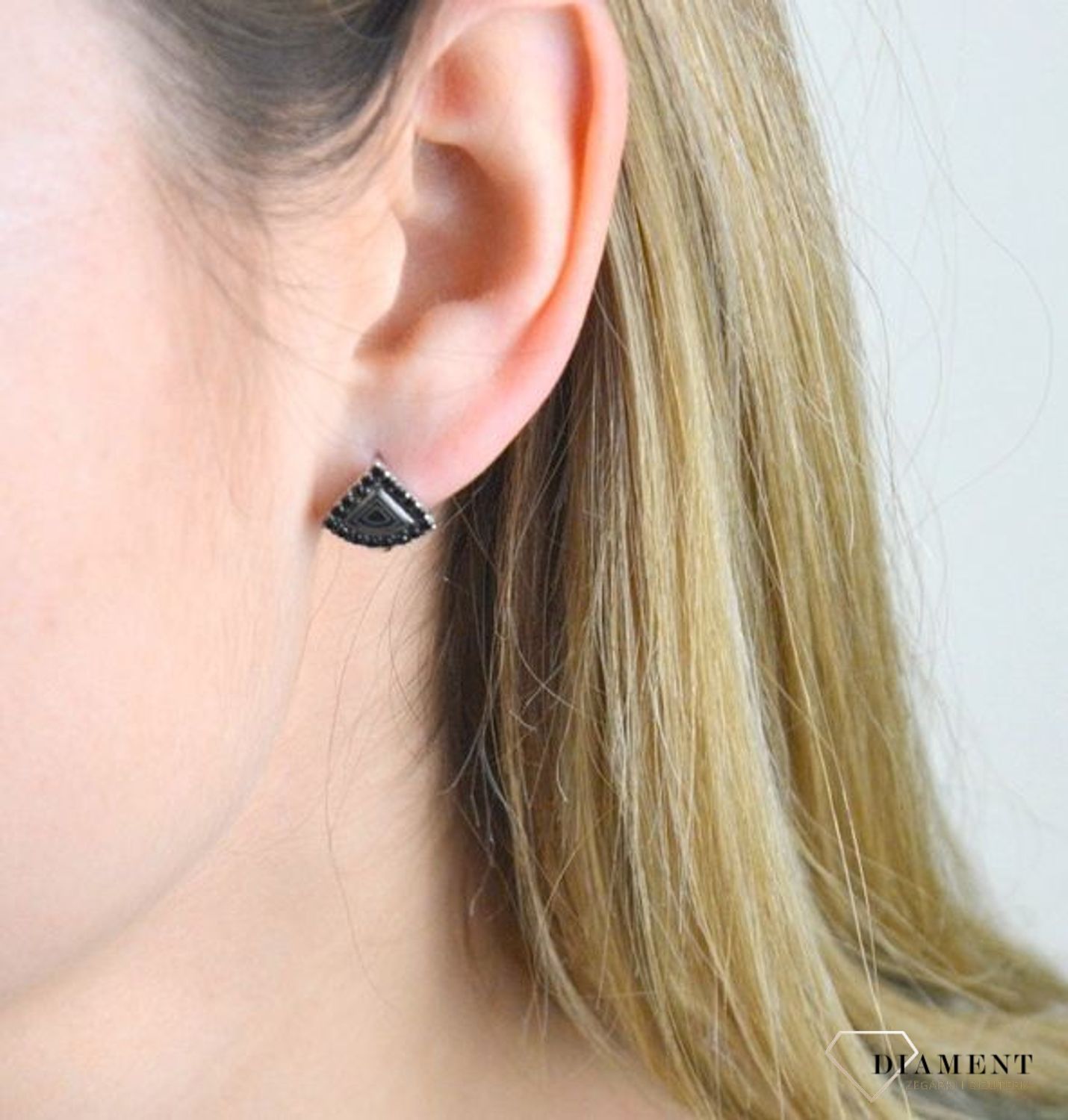 Kolczyki czarne cyrkonie AZK000000-168.jpg