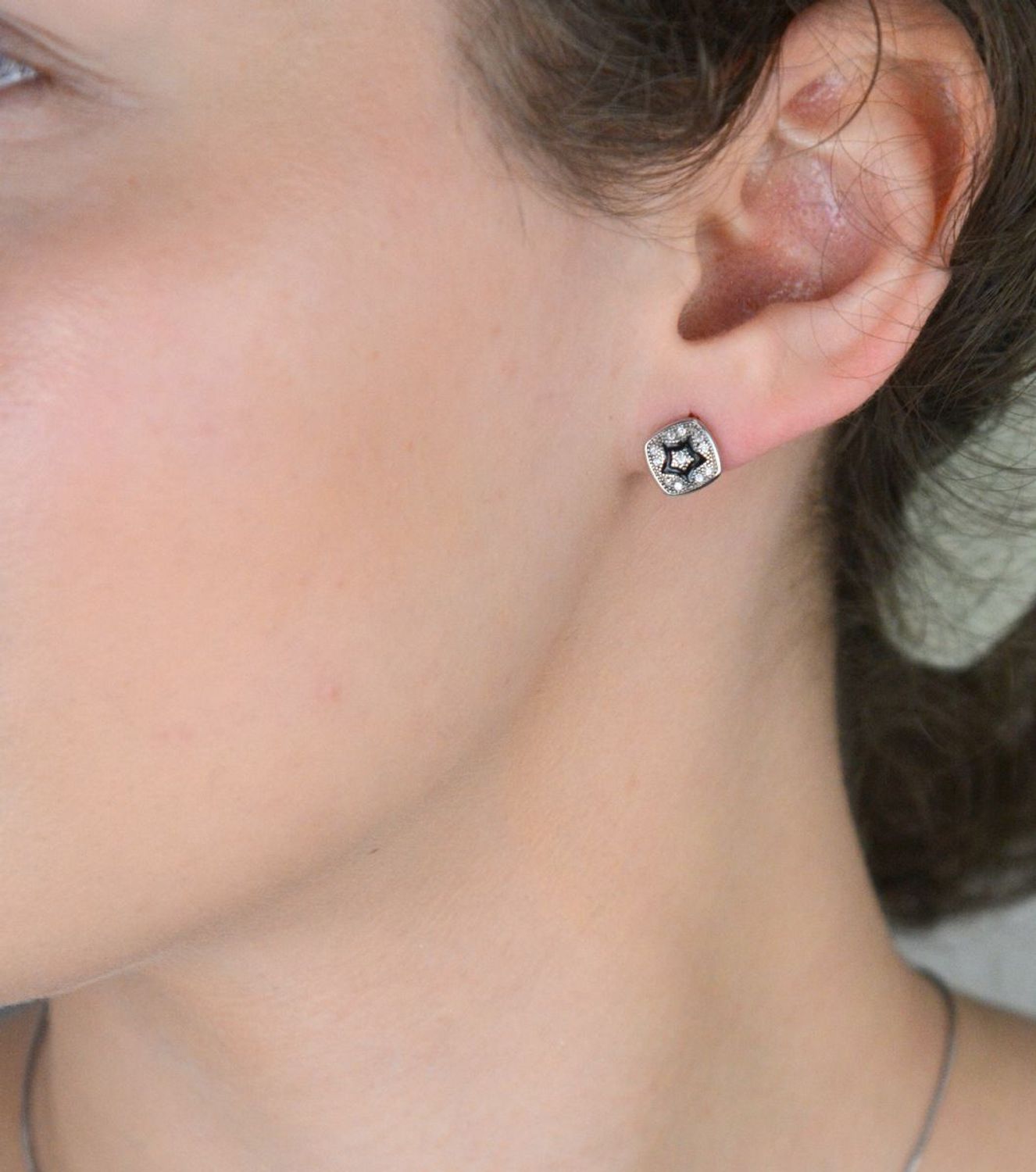 Kolczyki damskie srebrne w cyrkonie kwadraty próba 925, AZK000000-260.jpg