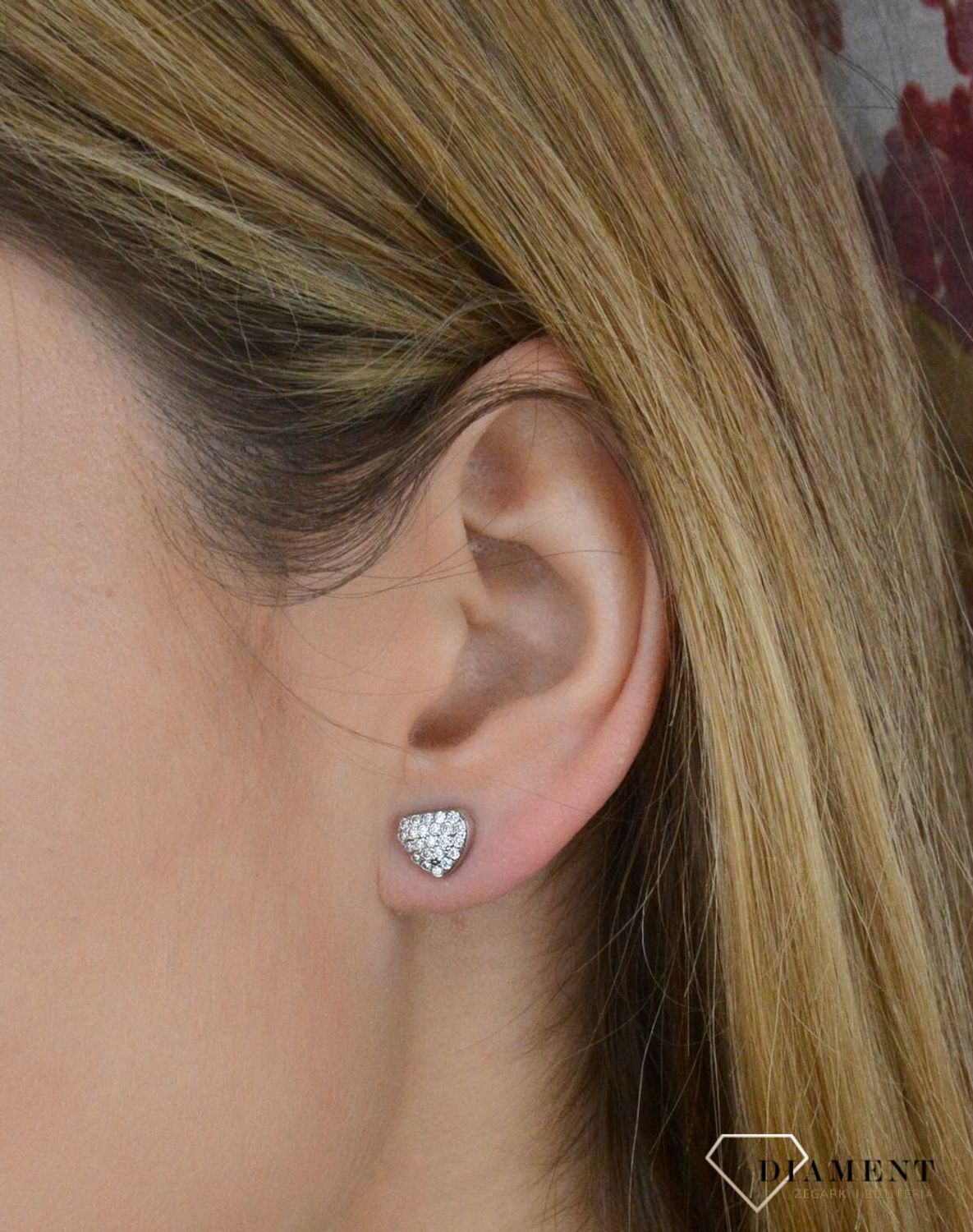 Srebrne kolczyki wysadzane drobnymi cyrkoniami wkrętki AZK000000-271.jpg