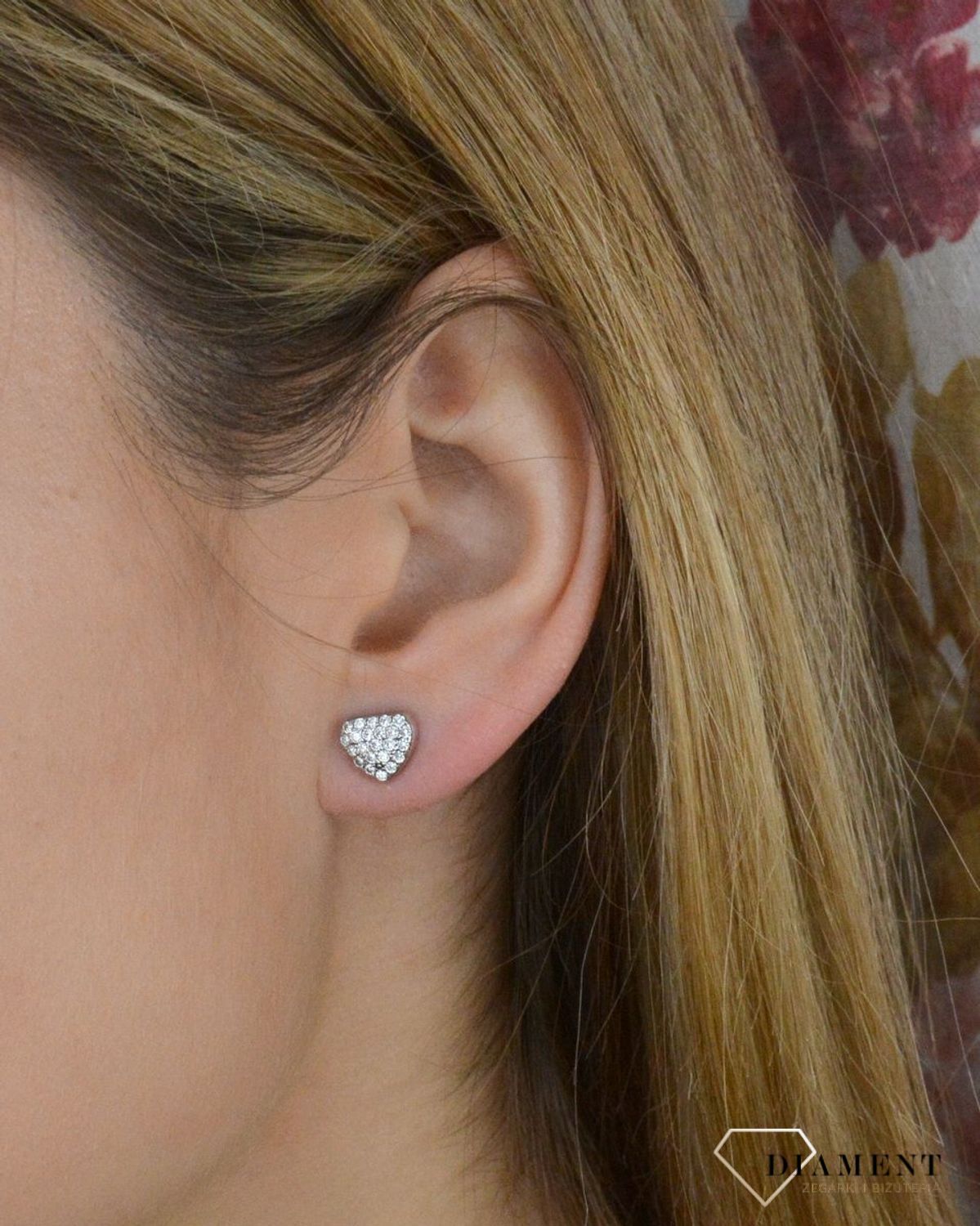 Srebrne kolczyki wysadzane drobnymi cyrkoniami wkrętki AZK000000-271.jpg