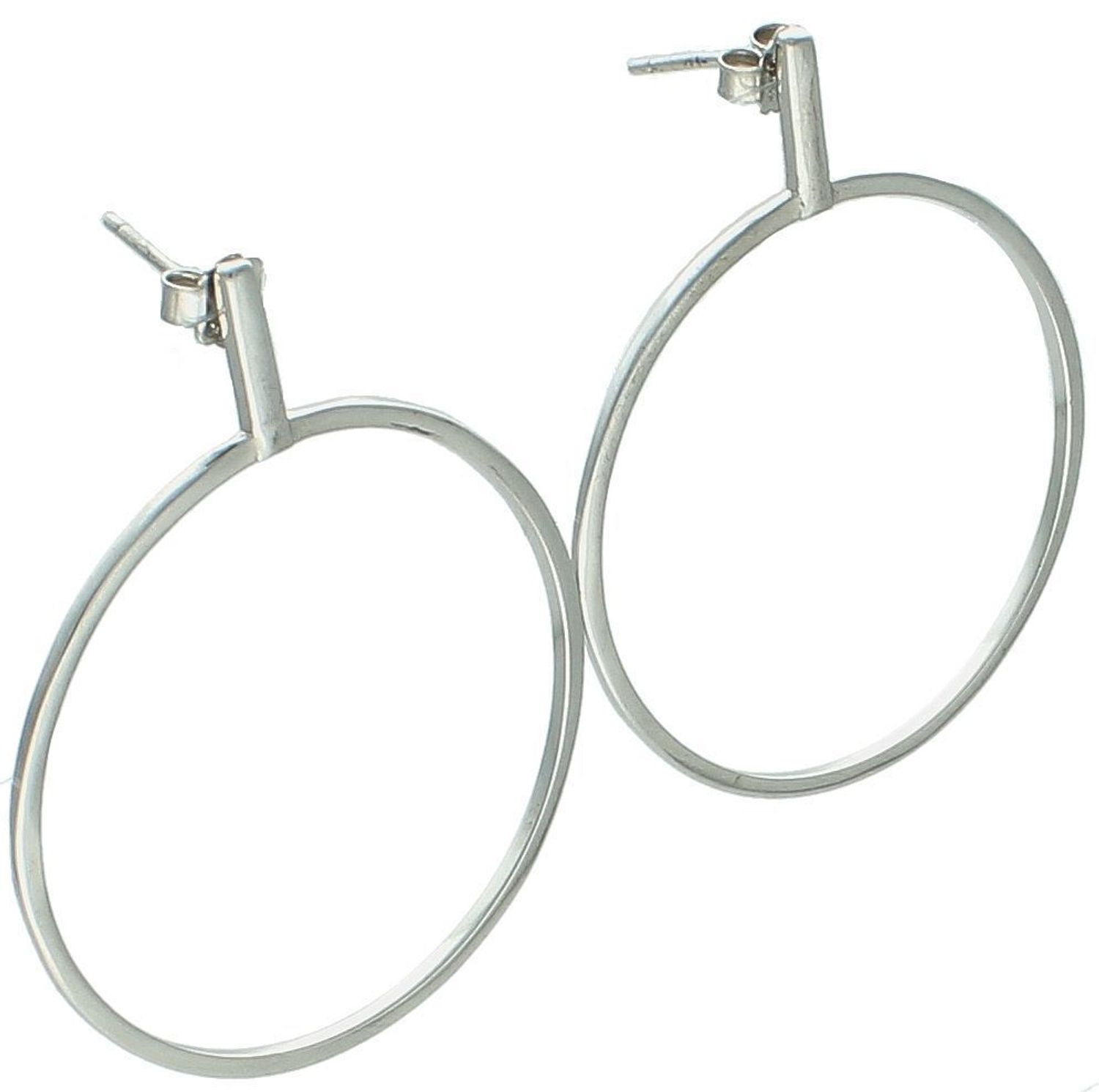 Kolczyki damskie srebrne 925 AZK000000-346 – klasyczne duże kółka o wymiarach 4,3 x 3,5 cm, zapięcie na sztyft. Stylowe i eleganckie, idealne na każdą okazję.1.jpg