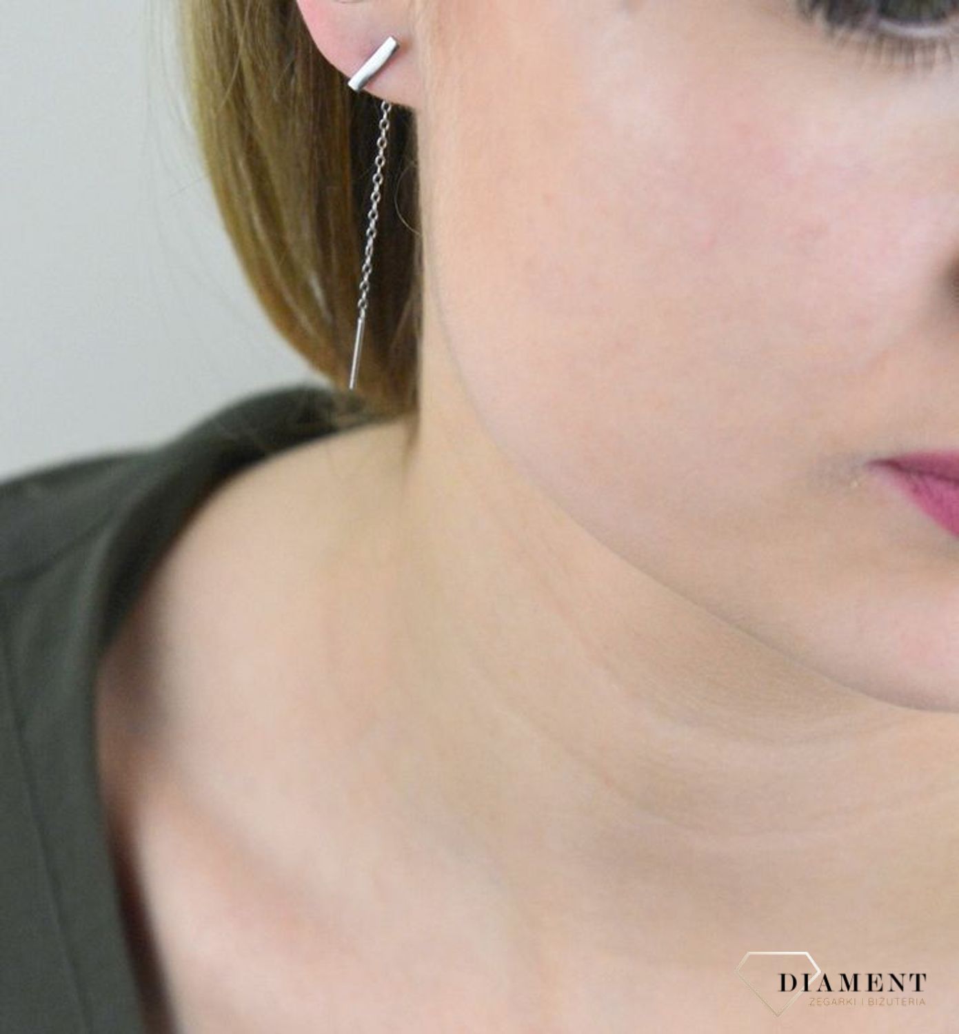 Kolczyki patyczki z łańcuszkiem AZK000000-361.jpg