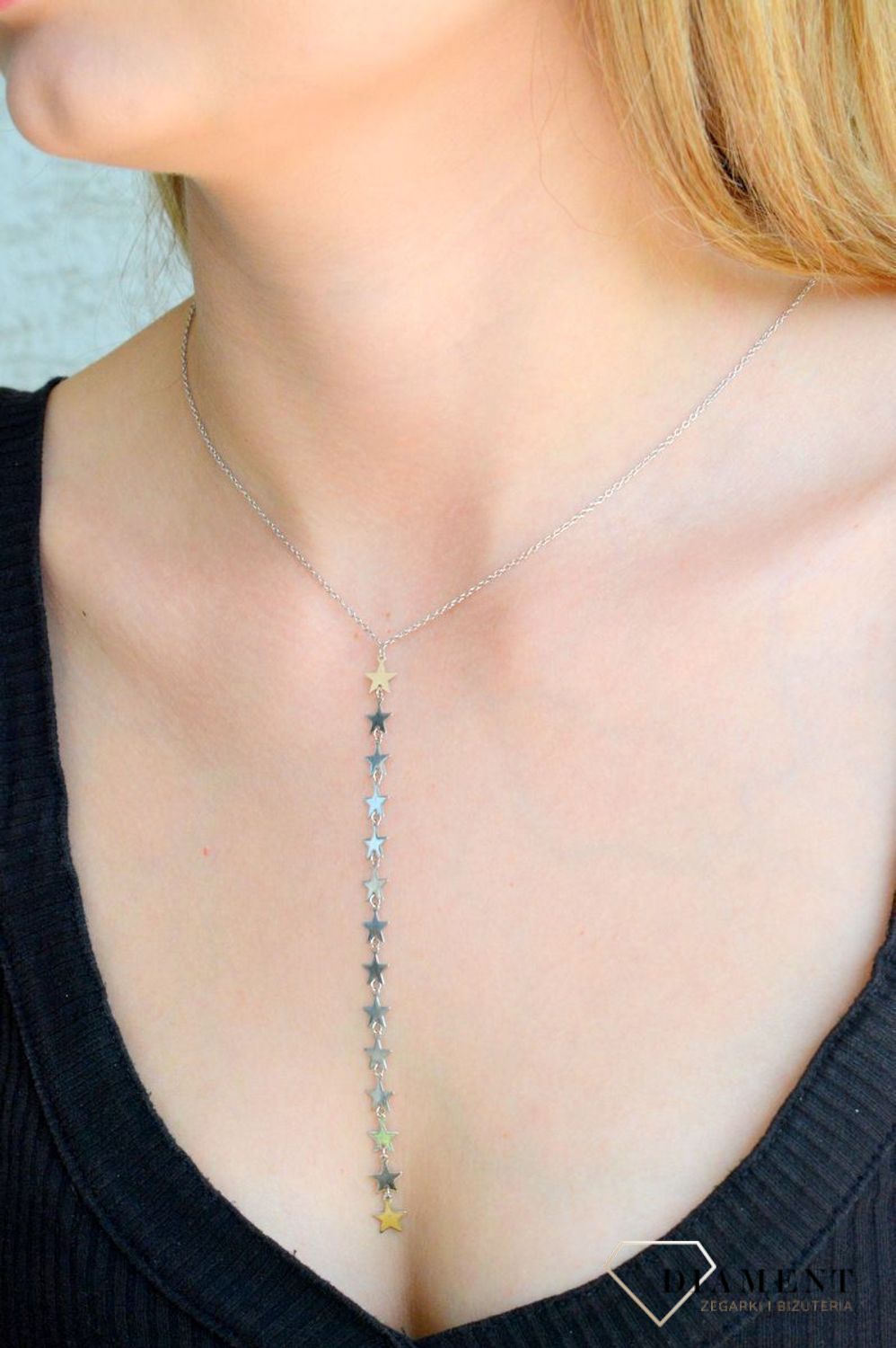 Srebrny naszyjnik celebrytka damska 925 gwiazdki AZN000000-228. Srebrny naszyjnik damski. Naszyjnik srebrny celebrytka. Srebrna celebrytka damska z zawieszkami. Srebrny naszyjnik celebrytka damska na prezent (2).jpg