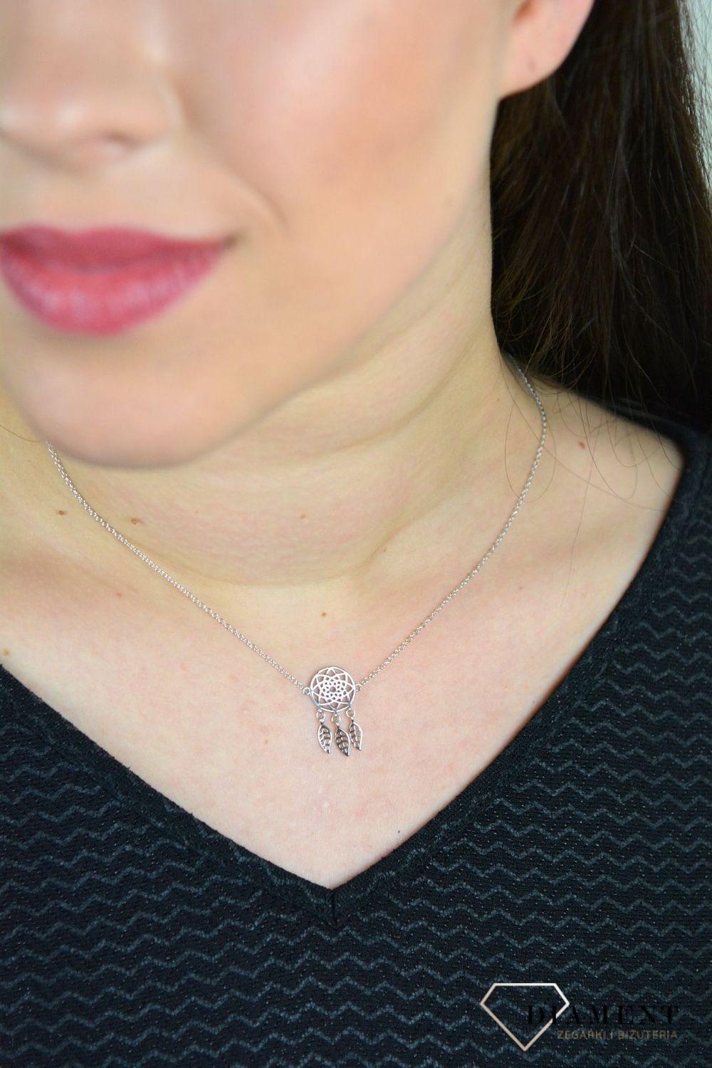 Srebrny naszyjnik celebrytka z łapaczem snów AZN000000-390.jpg
