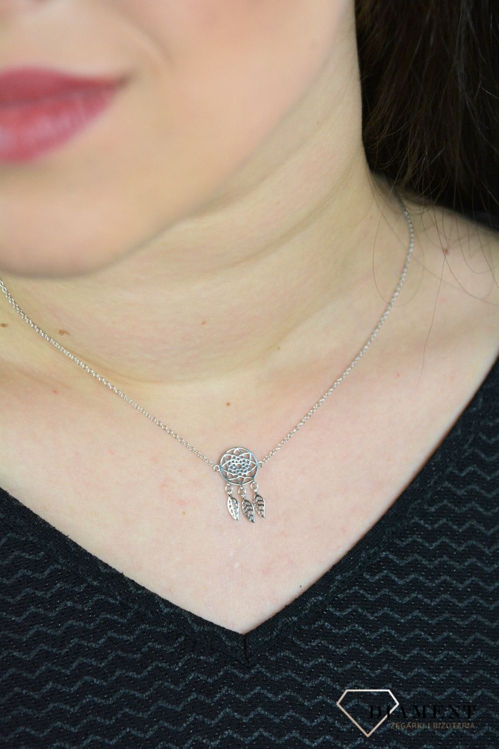 Srebrny naszyjnik celebrytka z łapaczem snów AZN000000-390.jpg