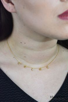 Srebrny naszyjnik celebrytka choker z cyrkoniami AZN000000-585. Model naszyjnika został ozdobiony srebrnymi cyrkoniami w pozłacanej oprawie (3).JPG