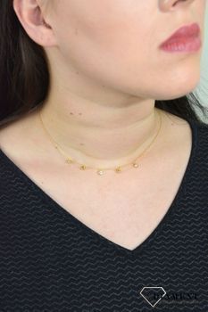 Srebrny naszyjnik celebrytka choker z cyrkoniami AZN000000-585. Model naszyjnika został ozdobiony srebrnymi cyrkoniami w pozłacanej oprawie (4).JPG