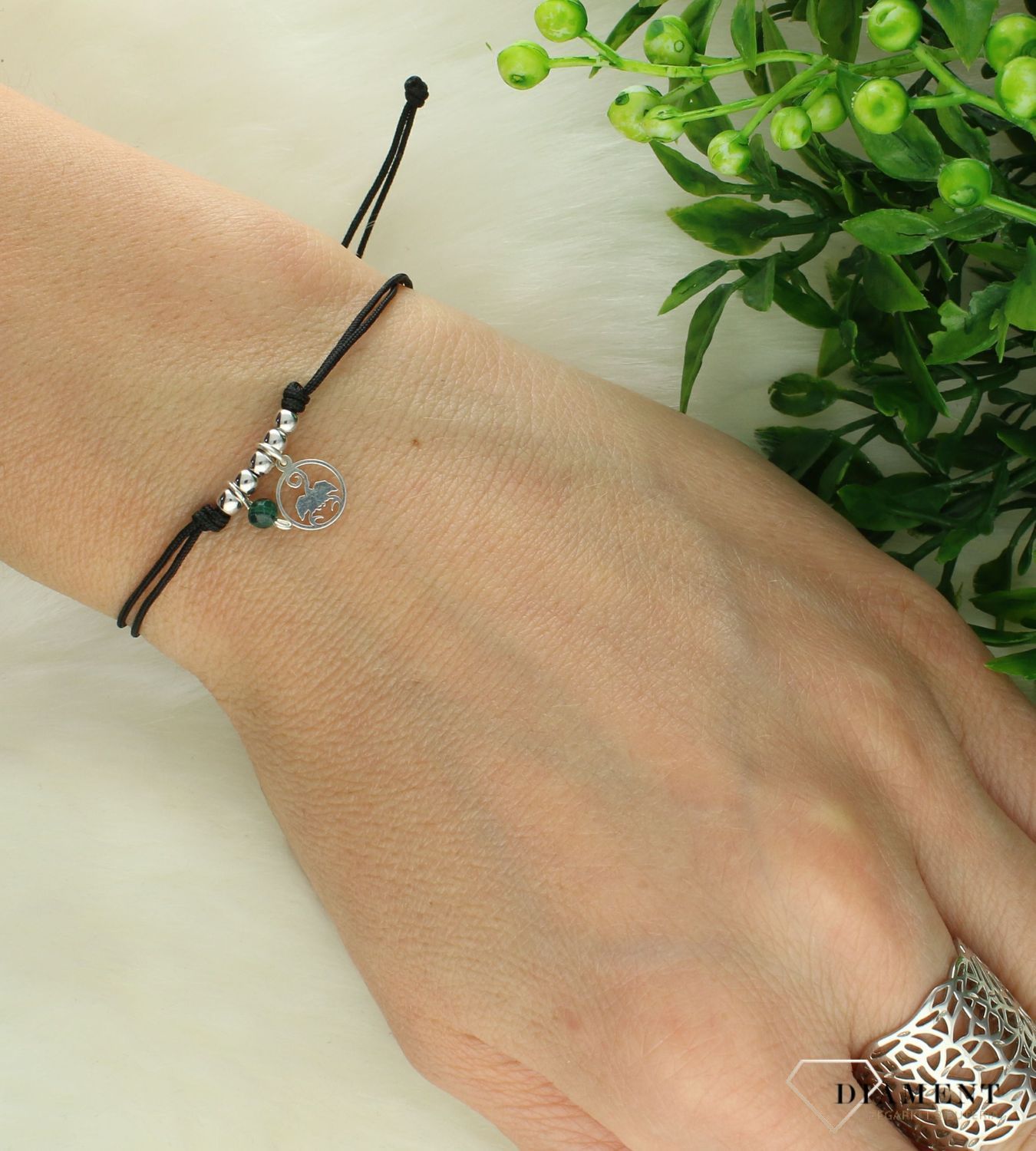 Srebrna bransoletka 925 na czarnym sznurku z malachitem Zodiak Skorpion B22-SKORPION (2).jpg