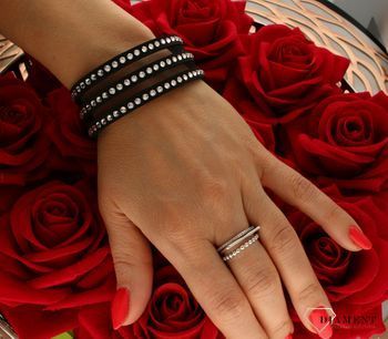 Bransoletka czarna Svarowski Linear czarna B3LIN1CZC. Bransoletka czarna Svarowski Linear czarna B3LIN1CZC® i organzy oraz ekskluzywnych kryształów Swarovski® crystals w kolorze Crystal (1).jpg