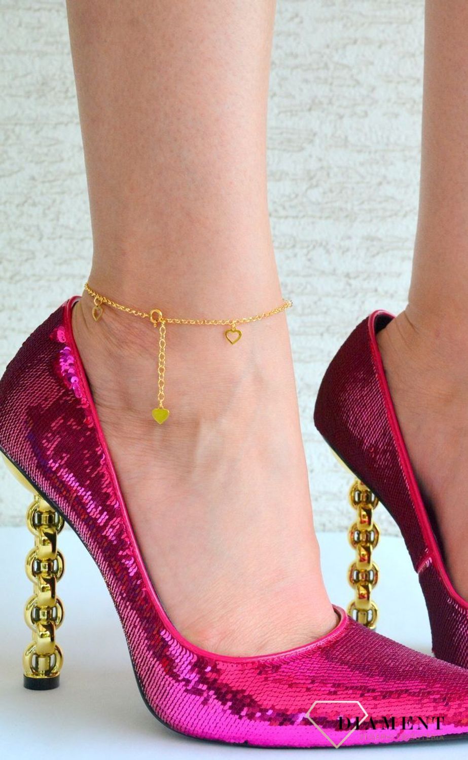 Srebrna pozłacana bransoletka na nogę z kryształkami Swarovskiego Crystal serduszka Lilo. Bransoletka na kostkę. Bransoletka na lato na noge. Bransoletka do sukienki..jpg