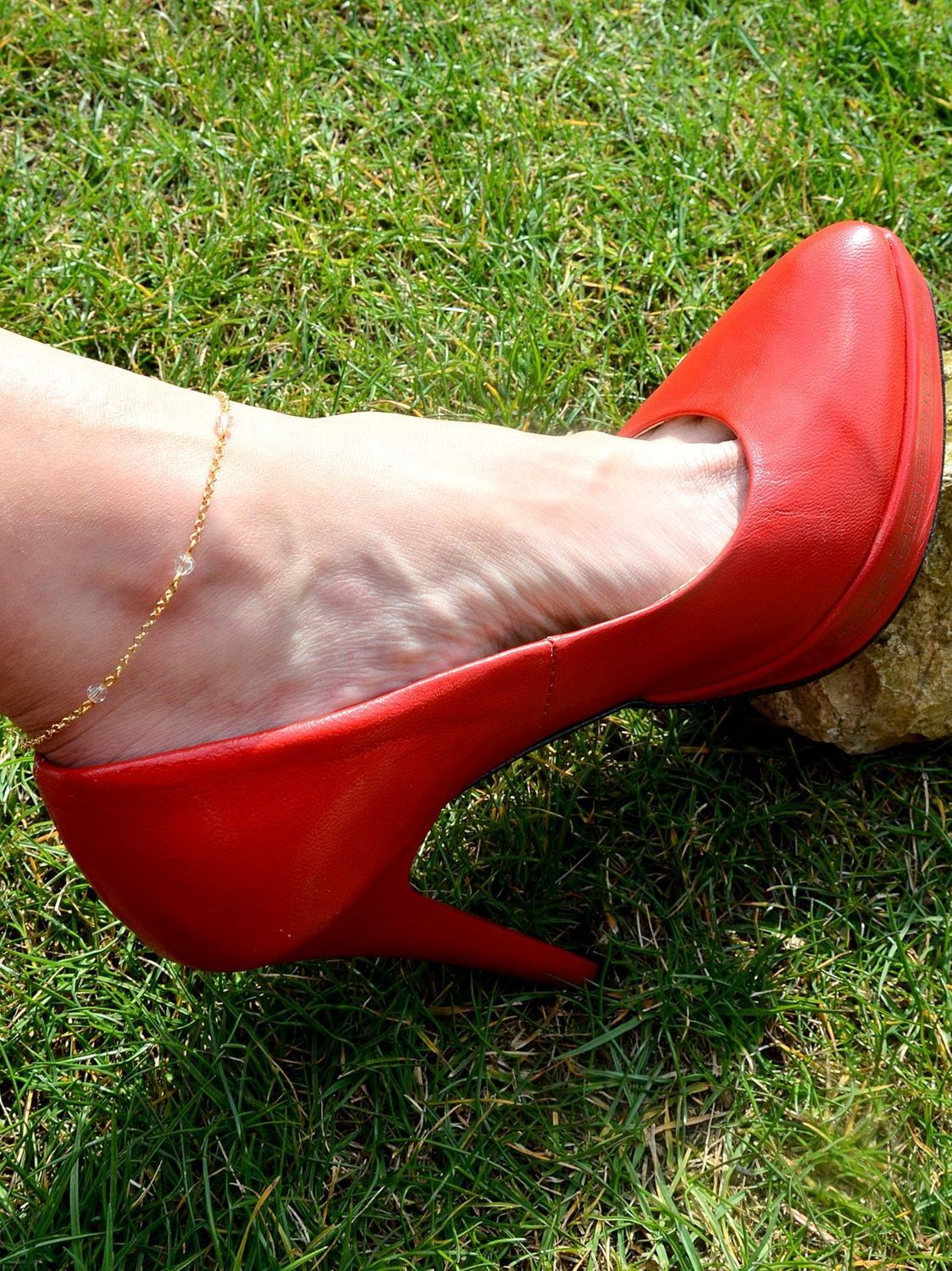 Bransoletka pokryta złotem z kryształami Swarovskiego. Bransoletka srebrna 'Bogata kobieta' prezent dla mamy Bransoletka z  kryształem. Srebrna bransoletka Damska w Sklepie z Biżuterią zegarki-diament.pl. Piękne i Eleg.webp