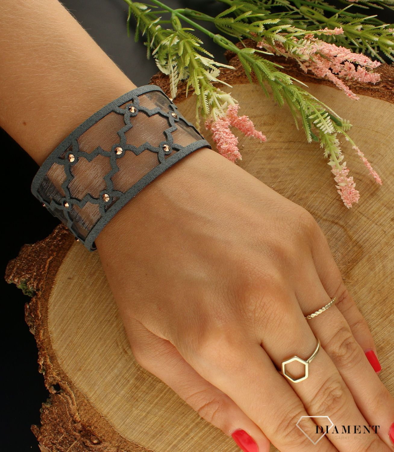 Bransoletka Swarovski szara siateczka Arabesque Small Grey Rose Gold BARBM1HRG. Bransoletka czarna Swarowski. Bransoletka szara z alcantary z kryształkami Swarovskiego. Bransoletka idealna na prezent. Br.jpg