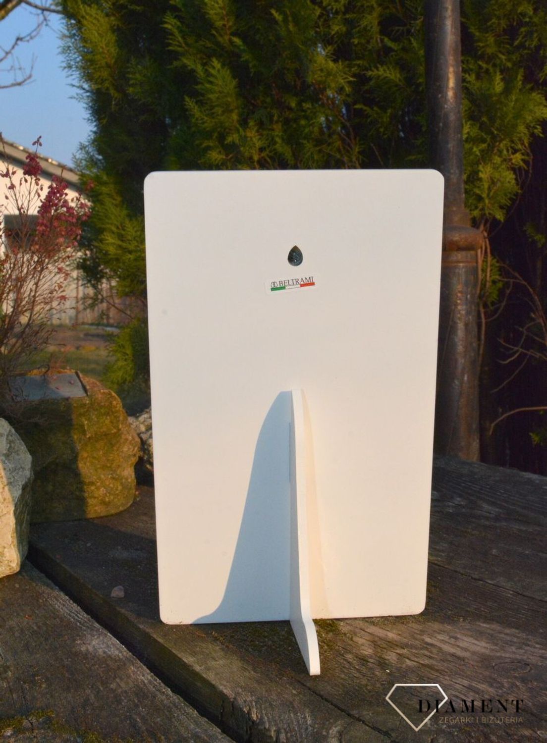 Srebrny obrazek z wizerunkiem Świętej Rodziny w drewnianej ramce BC6729S2S.jpg