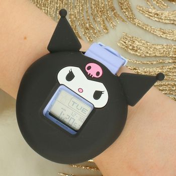 Sportowy zegarek damski Casio BABY-G BGD-10KH-2BER w fioletowym kolorze. 100 m wodoszczelności, Super Illuminator, 5 alarmów i zestaw z uchwytem serce.33.jpg