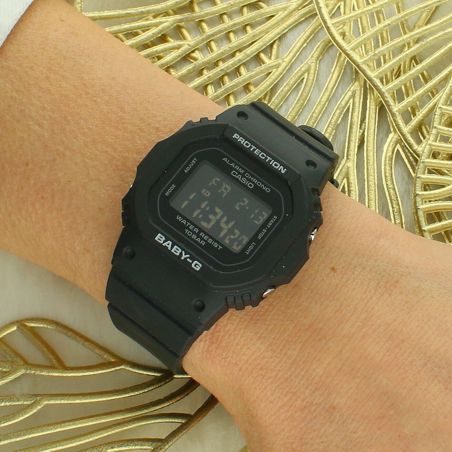 Zegarek dziecięcy Casio Baby-G BGD-565U-1ER – sportowy, czarny, 100 m.jpg
