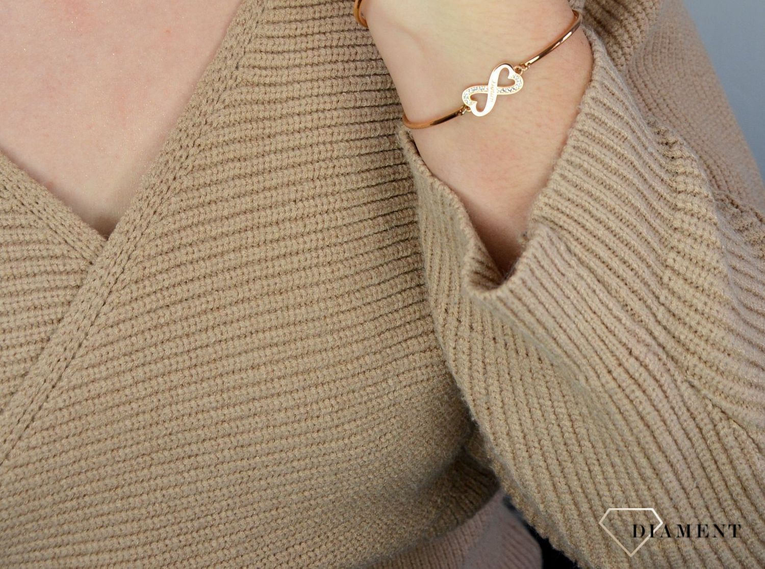 Bransoletka damska stalowa pozłacana Brosway Chakra 'nieskończoność' Swarovski.jpg