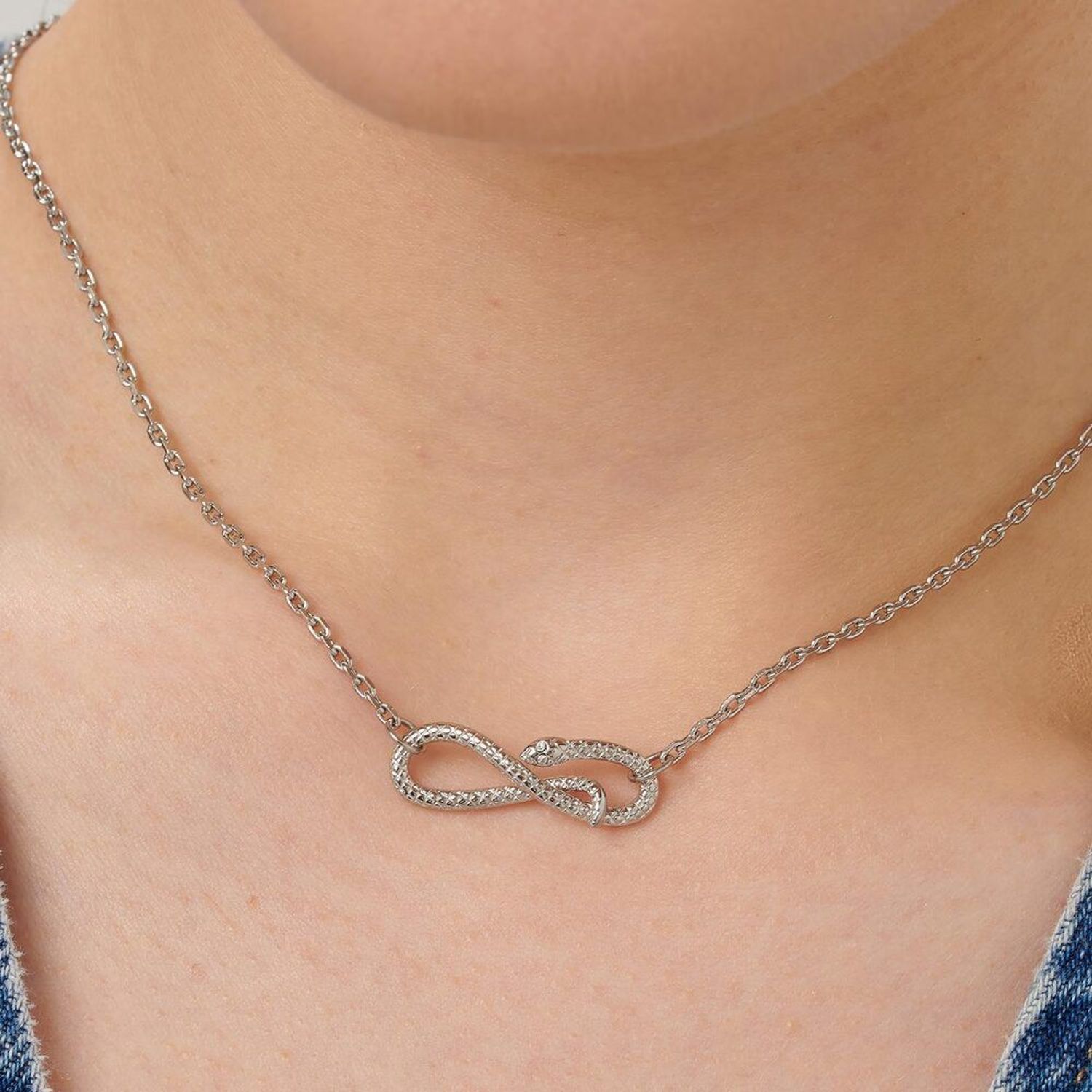 Naszyjnik stalowy wąż Brosway Chakra BHKN147.jpg