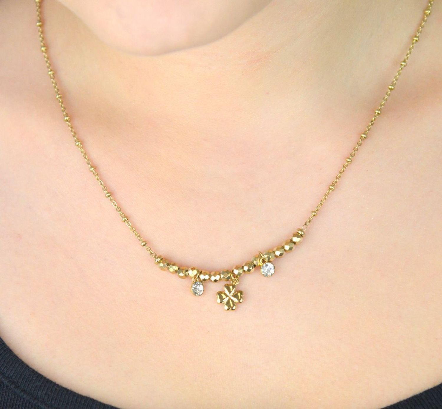 Złocony naszyjnik Brosway Chakra z czterolistną koniczyną i kryształami  Biżuteria stalowa 316L (1).jpg