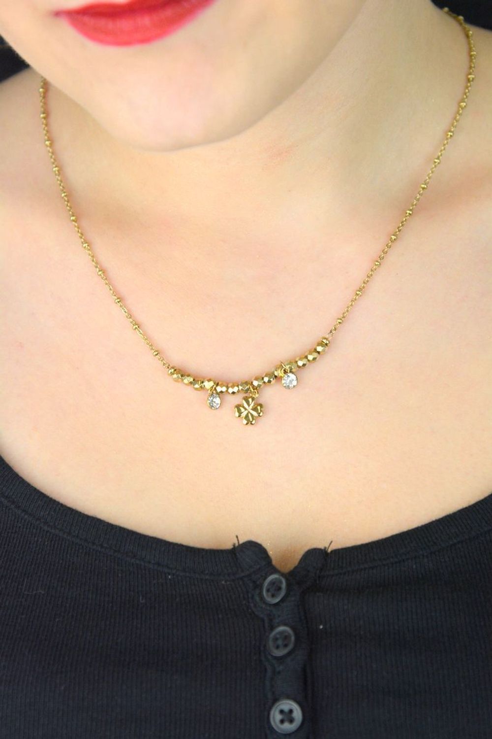Złocony naszyjnik Brosway Chakra z czterolistną koniczyną i kryształami  Biżuteria stalowa 316L (1).jpg