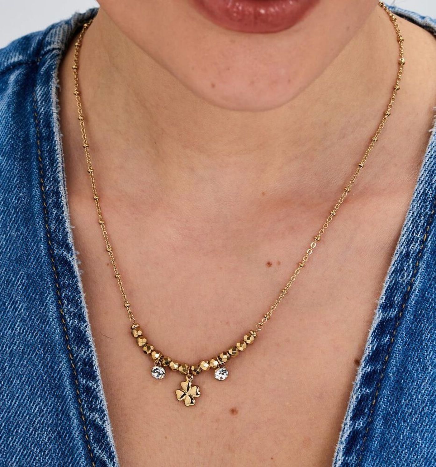 Złocony naszyjnik Brosway Chakra z czterolistną koniczyną i kryształami  Biżuteria stalowa 316L (1).jpg