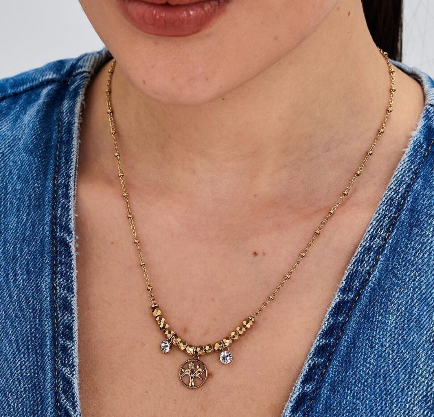 Naszyjnik Brosway CHAKRA BHKN168 z drzewem życia i kryształami  Biżuteria stalowa złocona (1).jpg