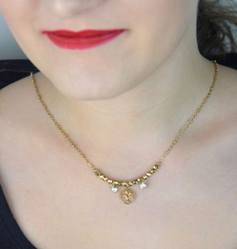 Naszyjnik Brosway CHAKRA BHKN168 – stal chirurgiczna 316L, złota powłoka PVD, zawieszka z drzewem życia i kryształami. Długość 42–45 cm. Elegancja i styl w jednym!  (1).JPG