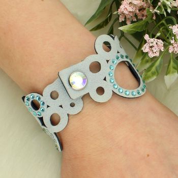 Bransoletka Spark Swarovski® BK01PBLTUPS Light Turquoise Paradise Shine Alcantara 19 cm zapięcie.jpg