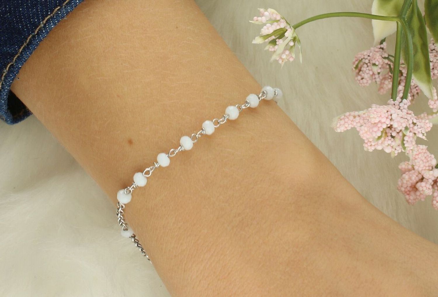 Bransoletka różaniec ze srebra 925 z białymi koralikami BKB000000--146 różaniec.jpg