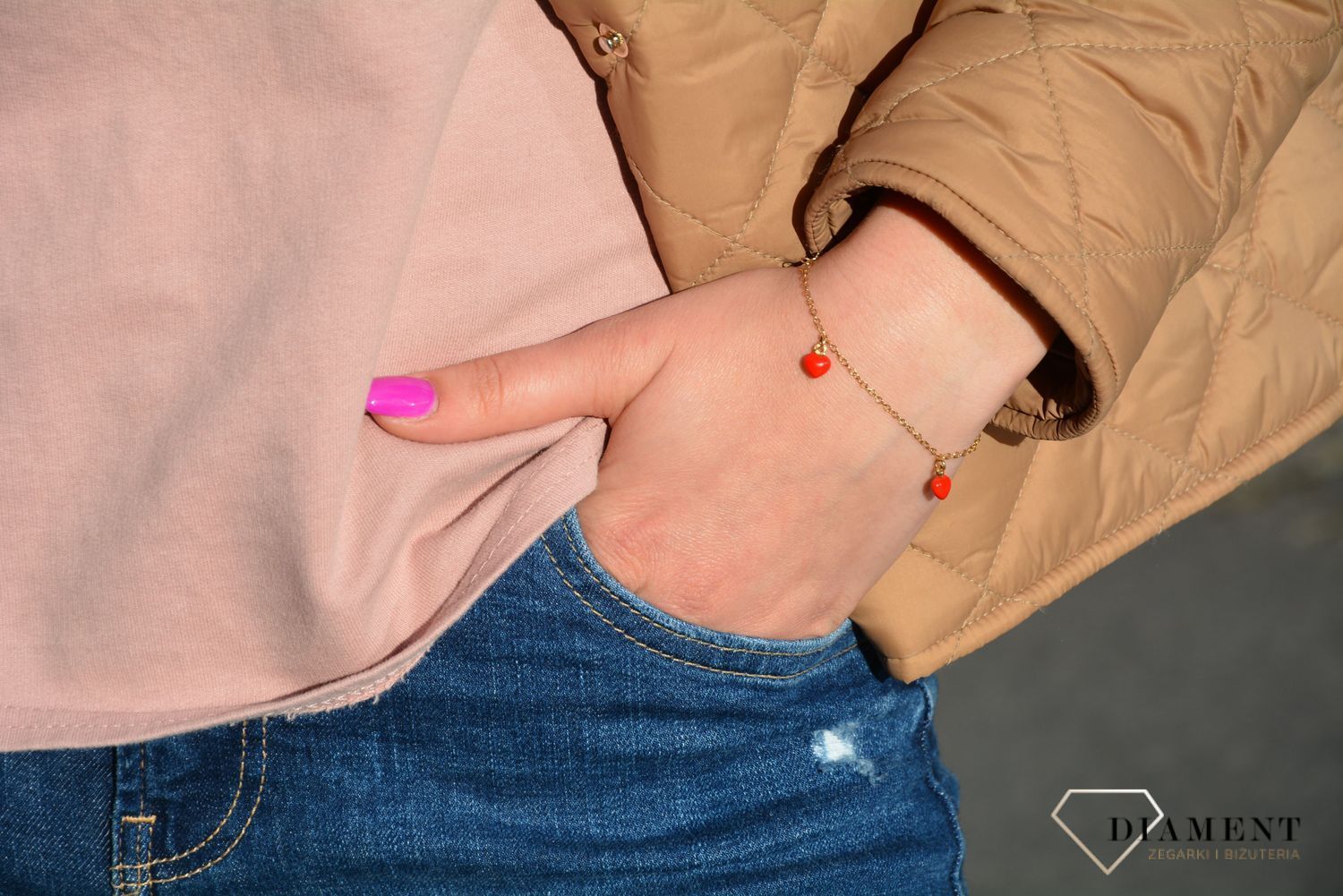 Złota bransoletka wykonana z 14-karatowego żółtego złota. Złota bransoletka z motywem nieprzemijającej miłości. Zapięcie typu karabińczyk. Zapraszamy!  (1).jpg