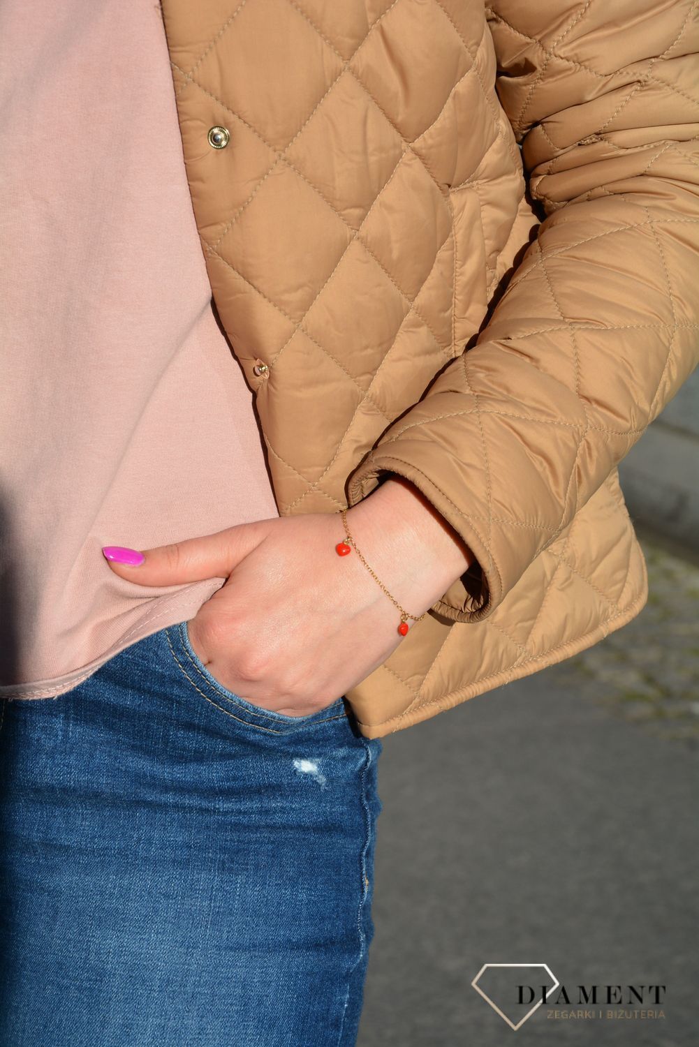 Złota bransoletka wykonana z 14-karatowego żółtego złota. Złota bransoletka z motywem nieprzemijającej miłości. Zapięcie typu karabińczyk. Zapraszamy!  (1).jpg