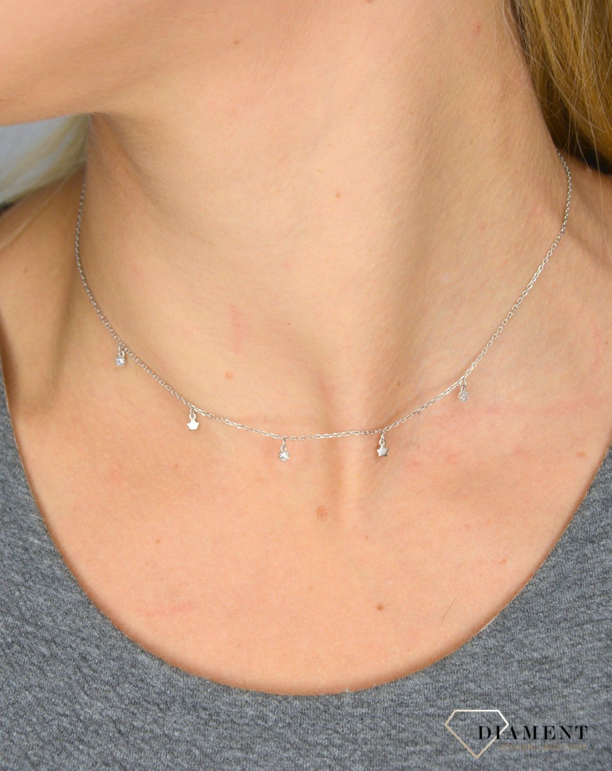 Naszyjnik damski celebrytka 'wiszące gwiazdki i cyrkonie' BKN000000-279 ✅ Srebrny naszyjnik z motywem gwiazdek oraz błyszczących cyrkonii.asadsdf ✅.jpg