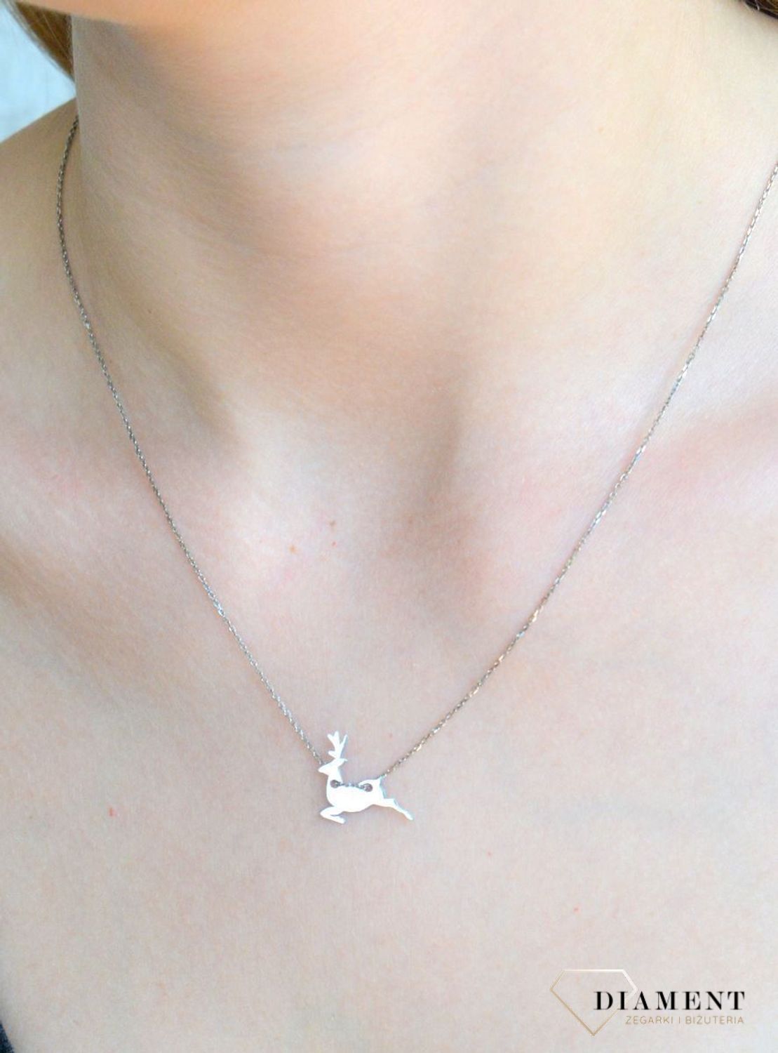 Srebrny naszyjnik celebrytka damskie 925 renifer BKN000000-280. Srebrny naszyjnik damski. Naszyjnik srebrny celebrytka. Srebrna celebrytka damska z zawieszkami. Srebrny naszyjnik celebrytka damska na prezent (3).jpg