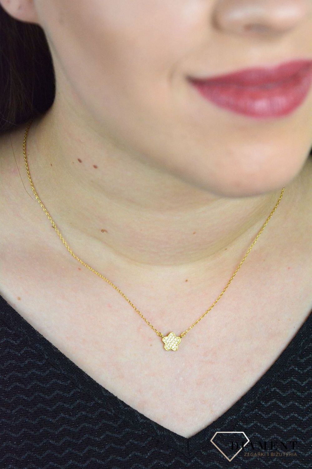 Srebrny naszyjnik celebrytka kwiatek BKN000000-323.jpg