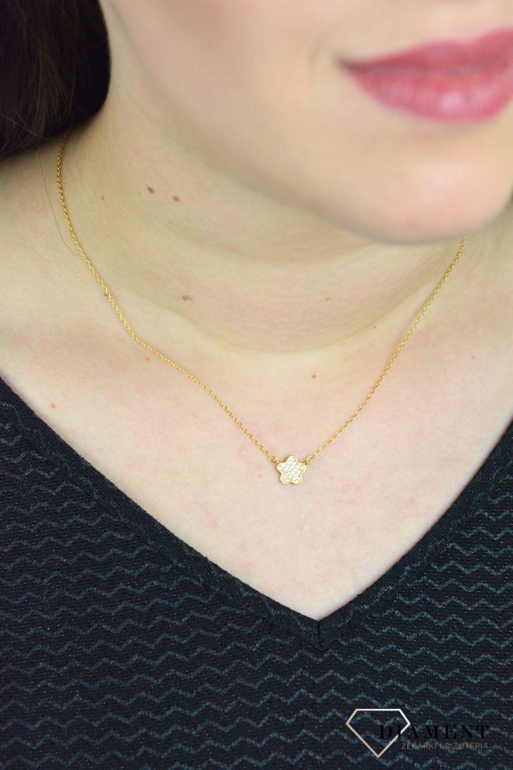 Srebrny naszyjnik celebrytka kwiatek BKN000000-323.jpg