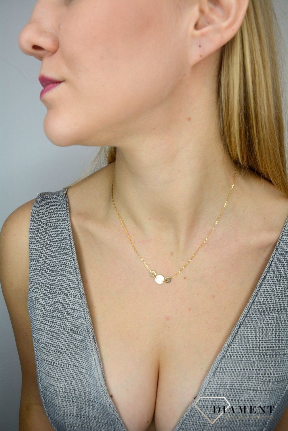 Naszyjnik złoty próby 585 z elementami ozdobnymi BKN000000-349 Naszyjnik złota celebrytka 585 'Czarne cyrkonie miłości'.jpg