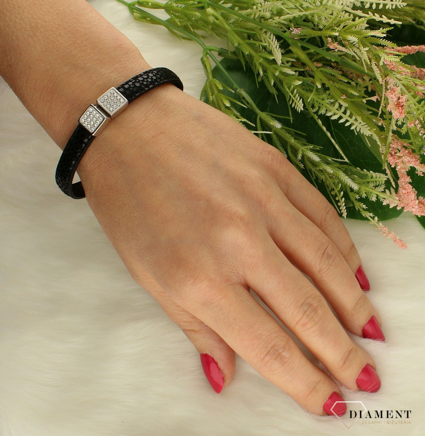 Bransoletka Spark Svarovski skórzana z wybiciami i kryształkami Crystal BLEFM4C.jpg