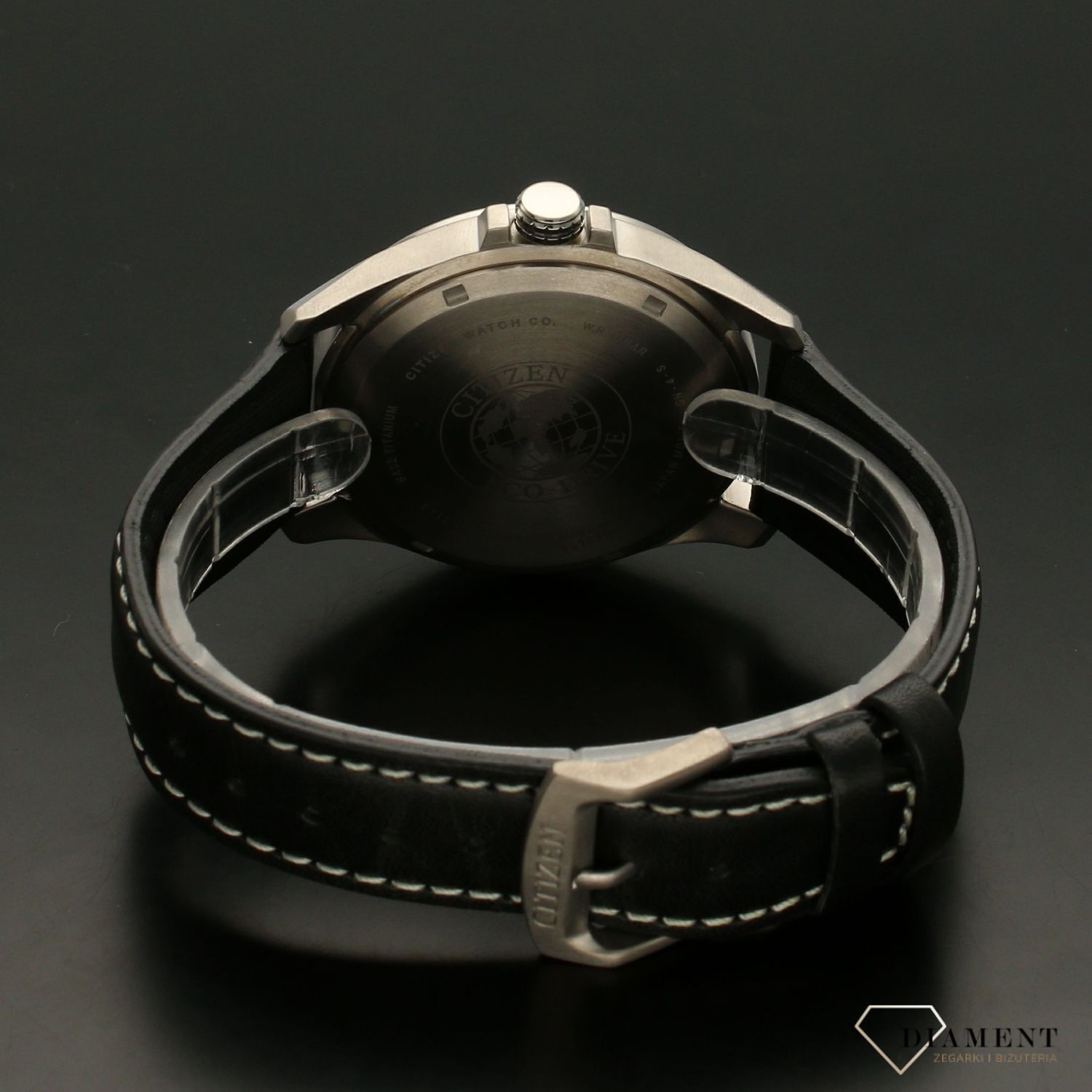 Zegarek męski Citizen BM7470-17L na skórzanym pasku z tytanową kopertą zasilany światłem (7) — kopia.jpg