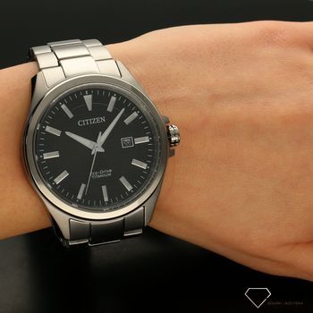 Zegarek męski na bransolecie tytanowej Citizen BM7470-84E  (5).jpg