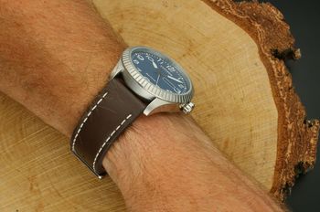 Zegarek męski Citizen Eco-drive BM8530-11LE bok.jpg